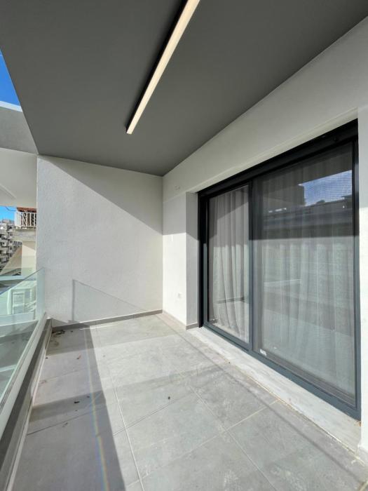 Athenean Modern Escape near Marina Floisvos