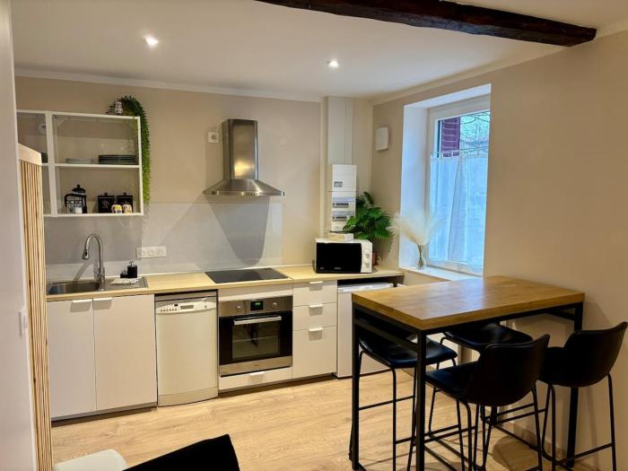 Agréable T2 au cœur du village