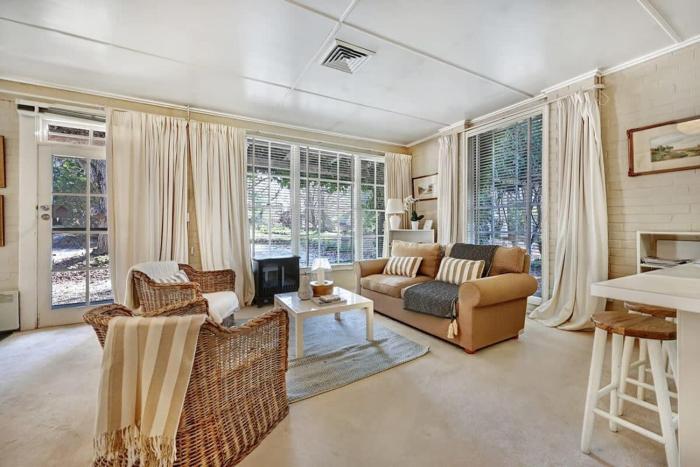 Stunning Garden Studio at Mayfield Vineyard