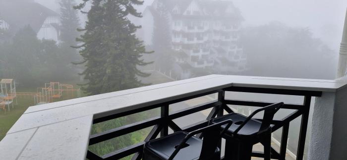 A356 Silverpark Resort lifted unit 5th floor