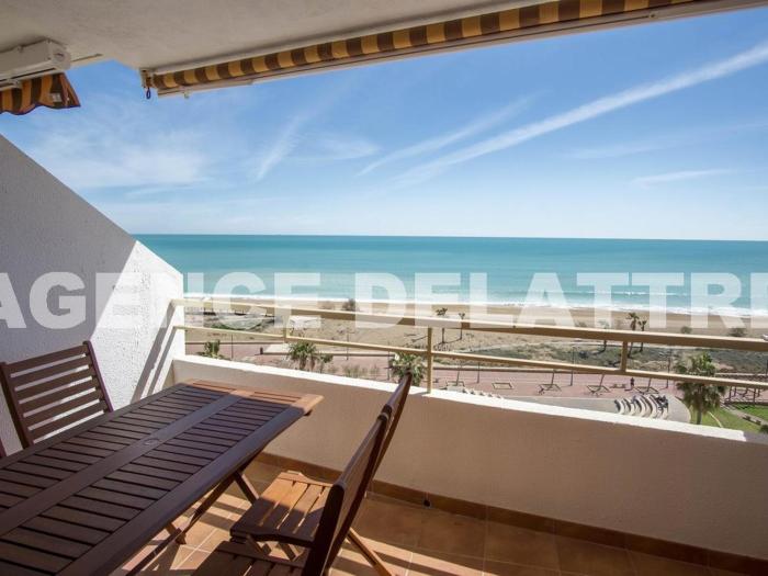 Apartamento moderno con garaje privado en la costa - ES-389-43