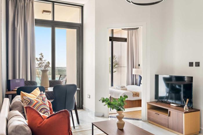 Silkhaus Vacation Homes 1BDR Comfort Stay in Al Maryah Vista