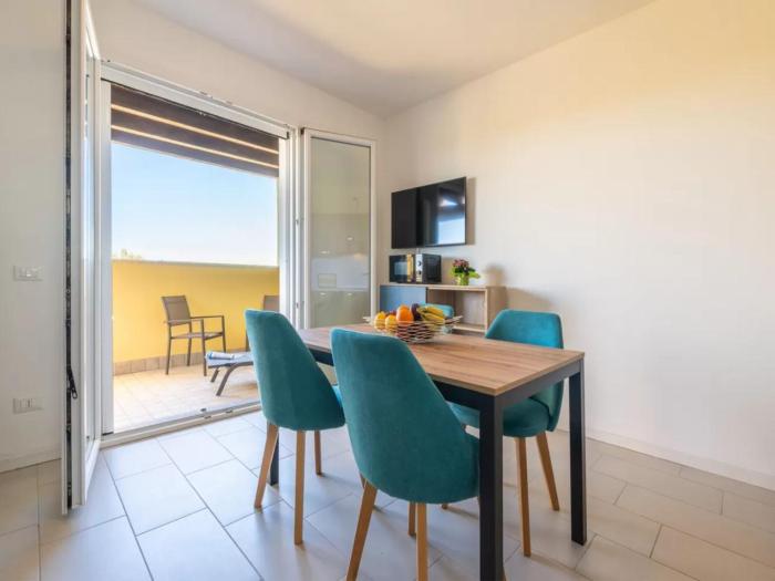 New holiday home with sea view terrace