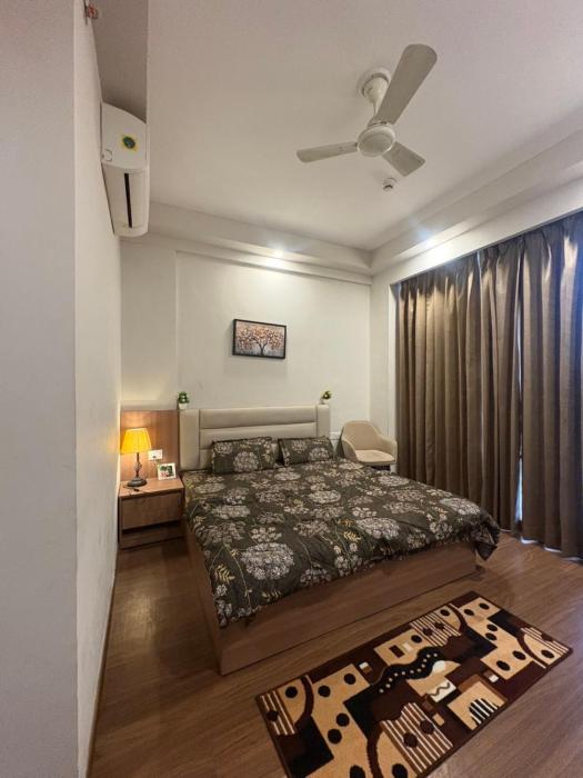 Omaxe Air B&B