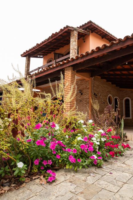 Casa em São Sebastião refúgio do pontal