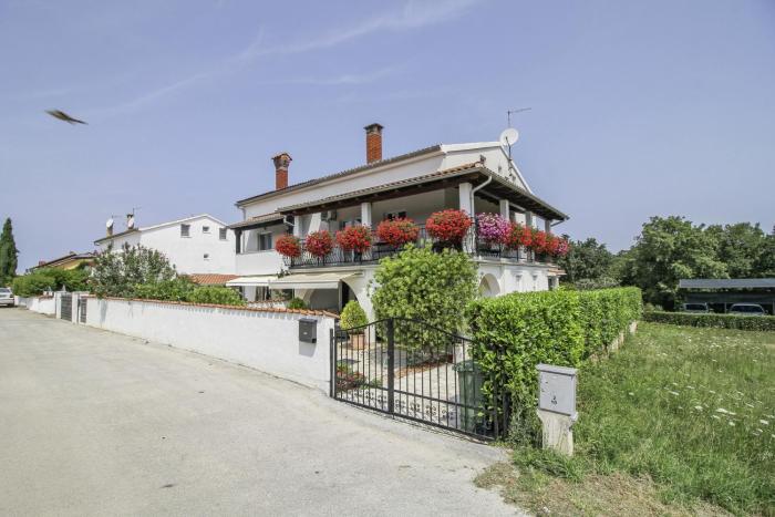 Villa Kroatia in Sovinjak - Haus für 8 Personen