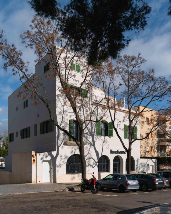 Limehome Palma Marina