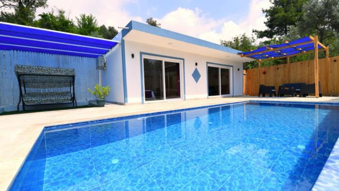 Üzümlü 1 bedroom secluded villa with private pool