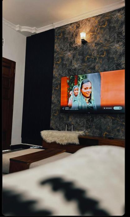 Cozy-Homey with solar system -Firepit- Free Parking-Gardenswing