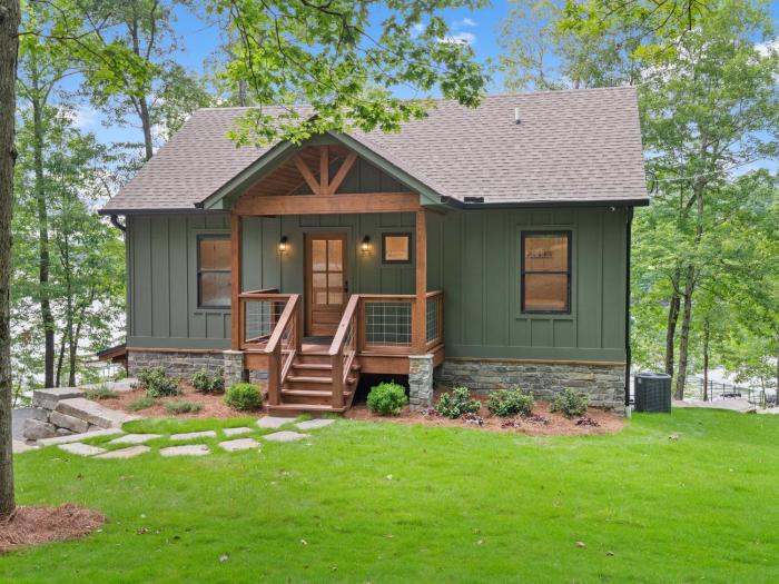 No Deadlines - Lake Fun For Families And Friends!