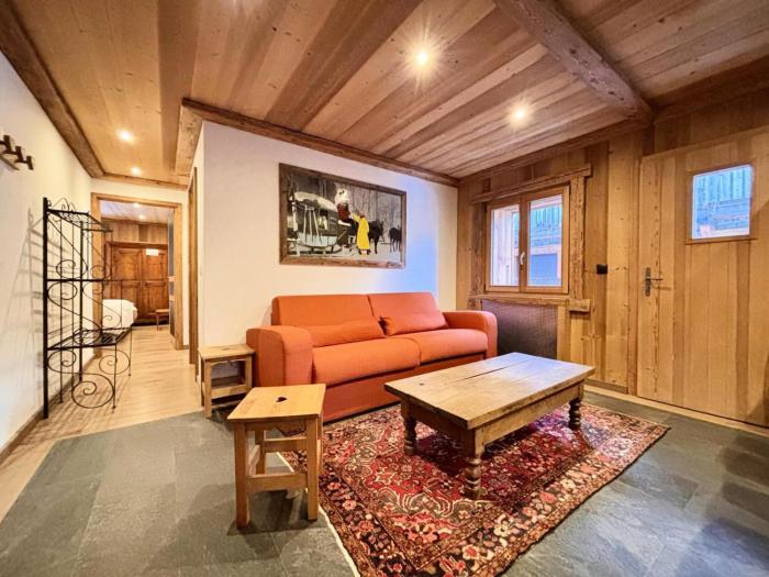 Chalets Des Coeurs - Appartement de charme au coeur du village MAE-7694