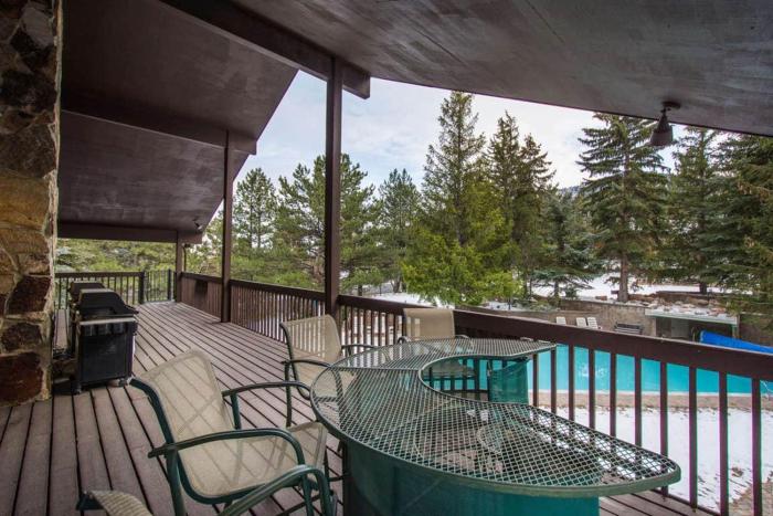 Stay at Red Pine I7 - Park City Condo Rental - 2 Bedrooms