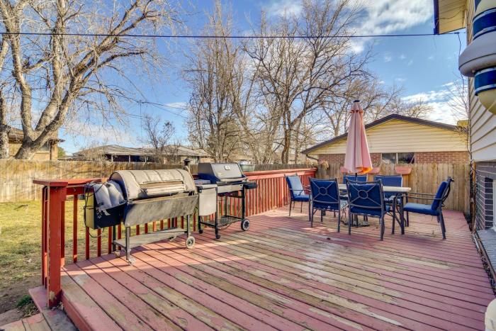 2 Mi to Olde Town! Pet-Friendly Haven with Sunroom