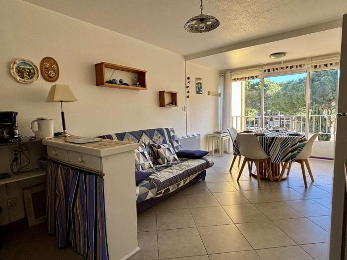 Appartement 2 pièces cabine dans résidence avec piscine 4 couchages AR070-D209