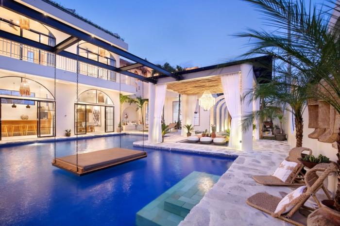 Luxury Homes Abroad & LHL Magazine Featured Villa