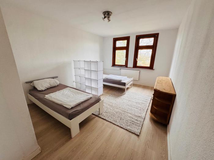 Helle Wohnung mit Parkplatz & WLAN