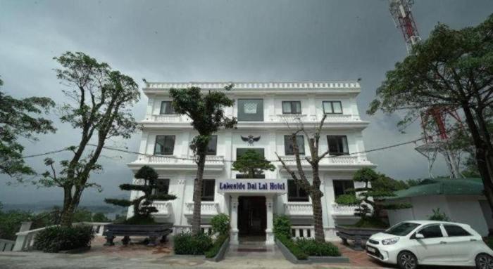 LAKESIDE DAILAI HOTEL