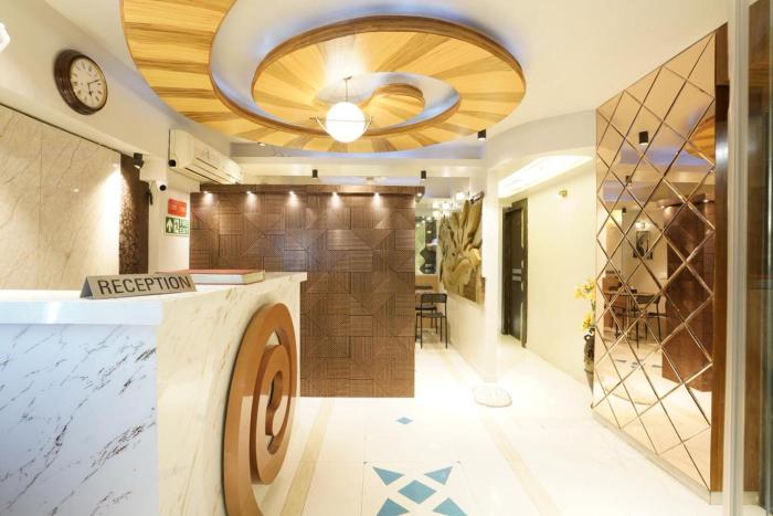 Hotel Grand Corp Inn, Near Nesco Exhibition Center