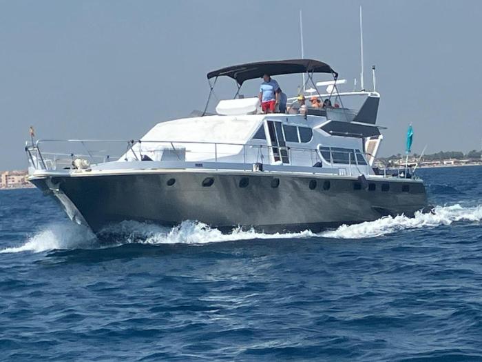 Nuit sur un yacht petit déjeuner inclus