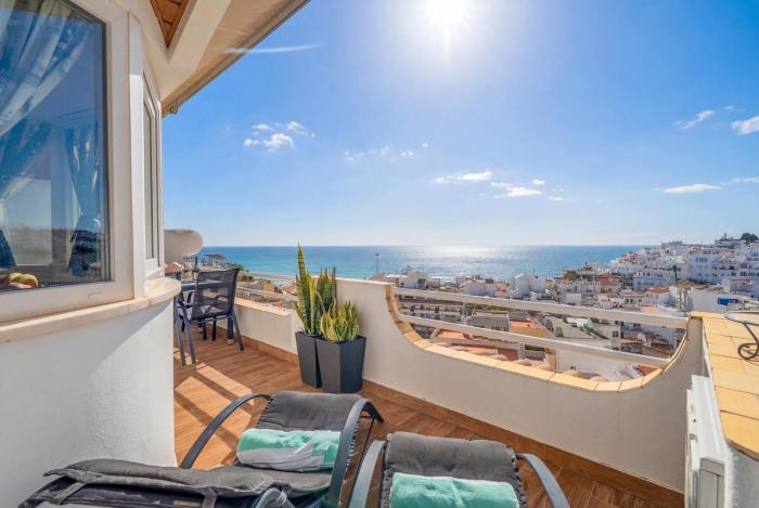 Penthouse Sea View by Albufeira Holidays