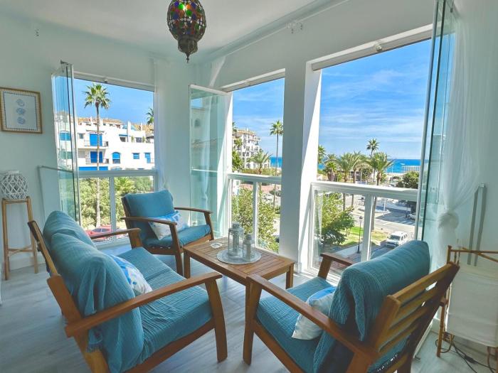 CAMARON Puerto de la Duquesa 2466