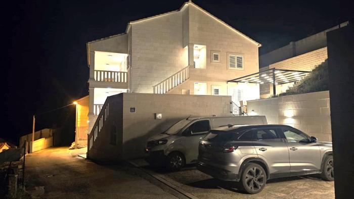 Apartman Lucija-Brac by Villas Guide