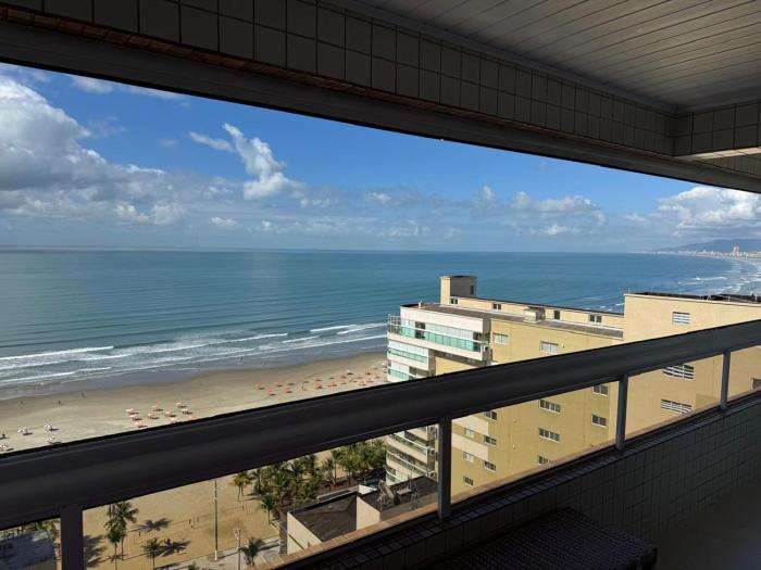 Apartamento com vista para o mar na varanda gourmet 3 quartos