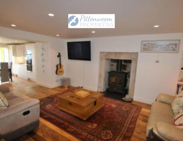 Aqua Vista- seafront cottage Cellardyke