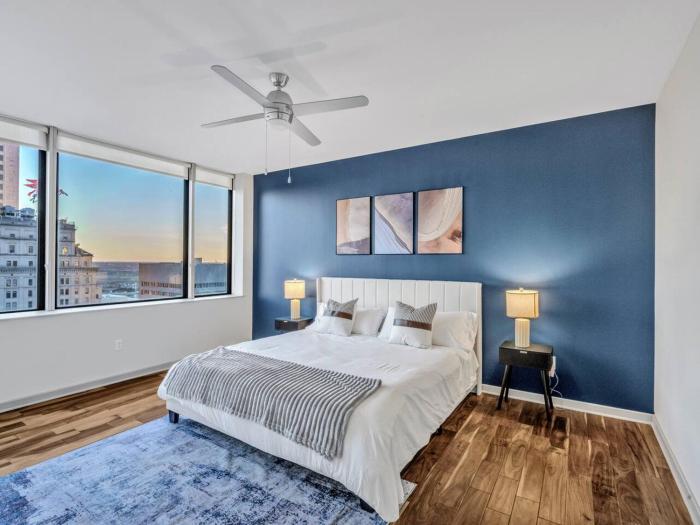 Luxury Apt WParking CityView|Pool| Gym|PoolTable