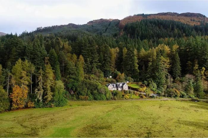 3 Bed House - Mountain Views Bbq Firepit