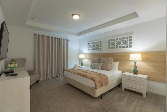 Family 6br Home, Pool, Game Room and Themed Rooms
