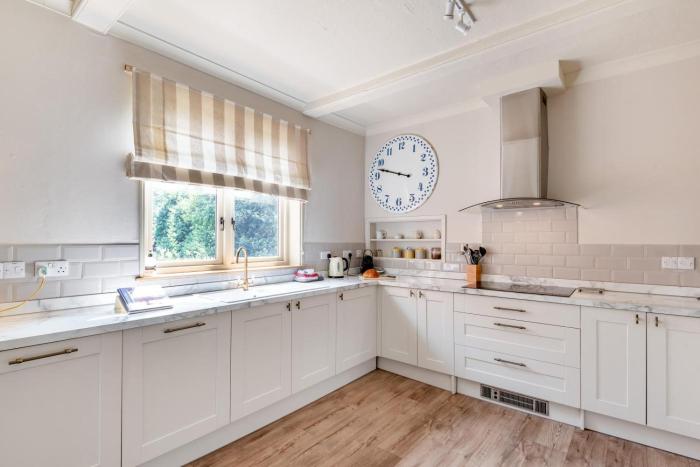 5 Bed in Doddington oc-h32213