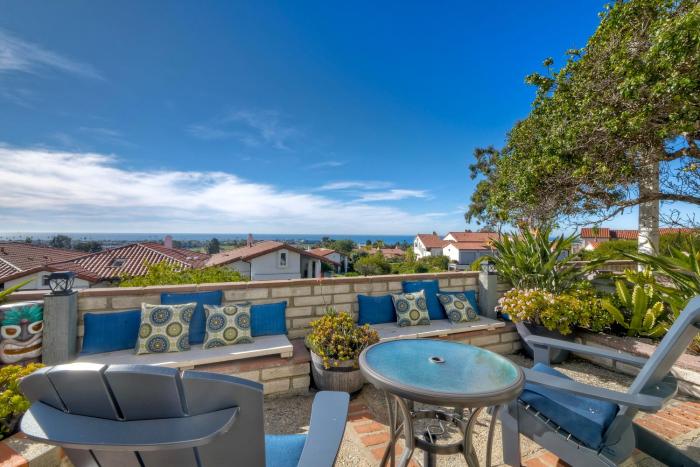 Luxury Coastal Escape | Sleeps 4 | Ocean Views + Resort Amenities