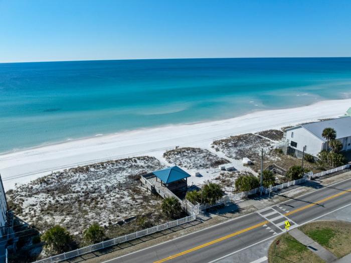 Gulf Winds East | Sleeps 8 | Seashells & Sunsets | Pool | Miramar Beach