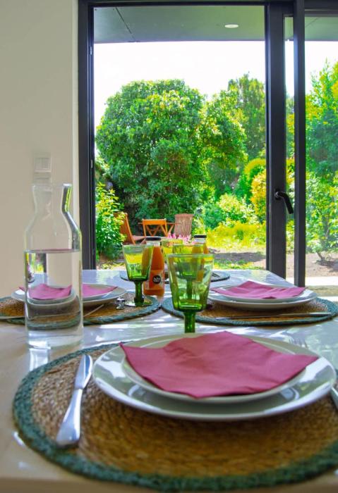 Plain-pied - Centre ville - Jardin au calme