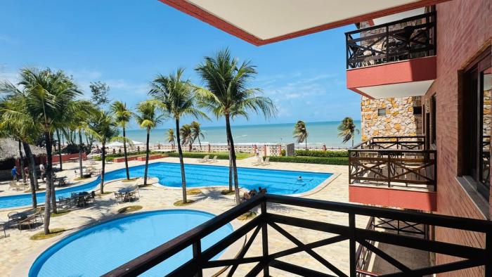 Apto Frente Piscina em Kariri Beach