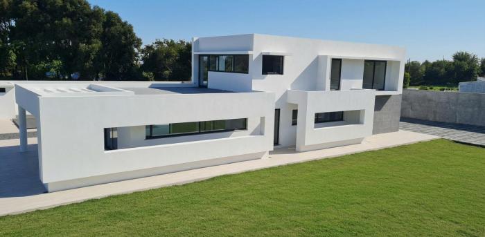 Bella Casa Total House