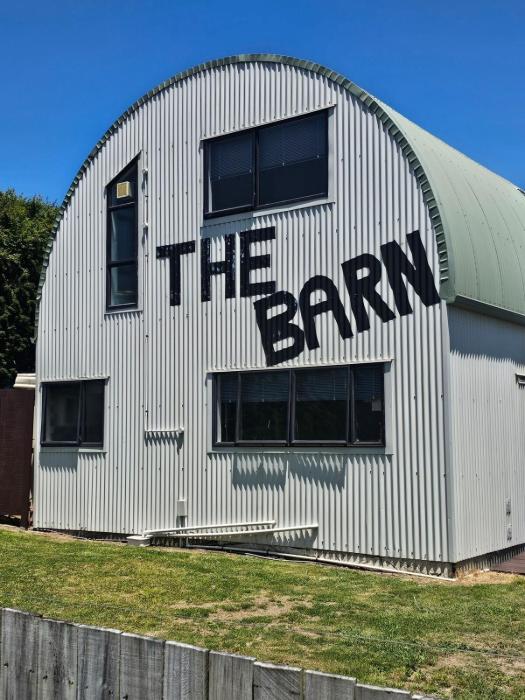 The Barn, 4 bedrms, Harry Potter rm, pet friendly
