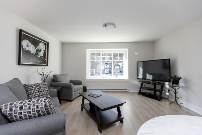 Cozy Corner on Trumpeter