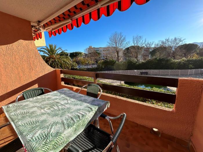 Appartement 4 Pers avec Parking et Piscine à Argelès - FR-1-837-86