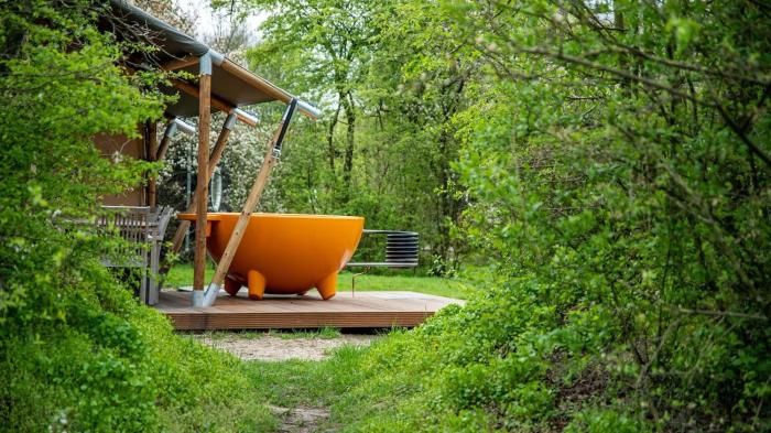 Erfgoed Bossem - Stoer Lodgetent XL Hottub