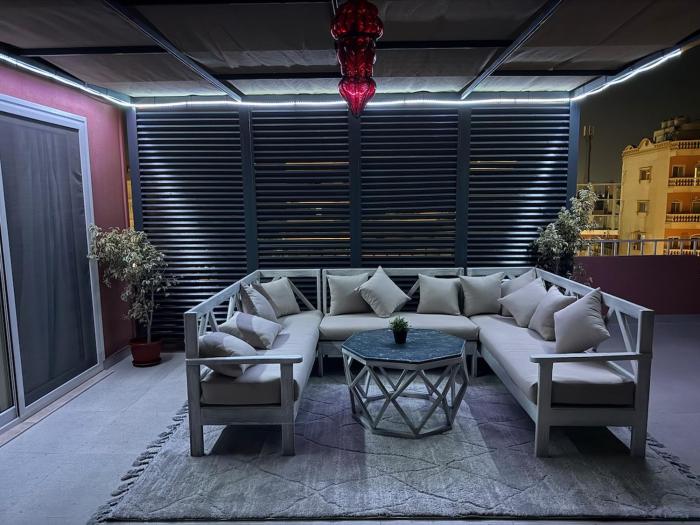 Private Rooftop Two Bedroom SeaView Panorama