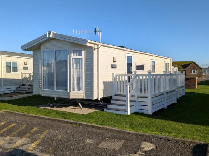 South Coast Retreat, West Sands Holiday
