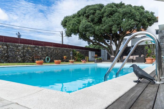 Casa da Arvore Villa by Green Vacations