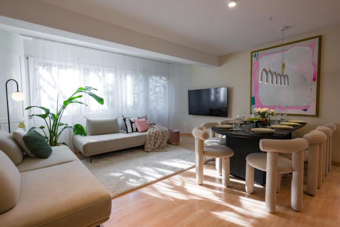 Valemi NEW Premium & Huge, 2Bathroom, SuperCentral, FreeParking, up to 8-16 Guests