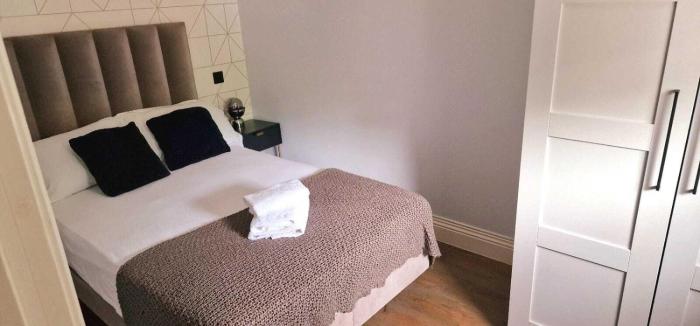 Stylish 2 Bed @ Westminster Victoria