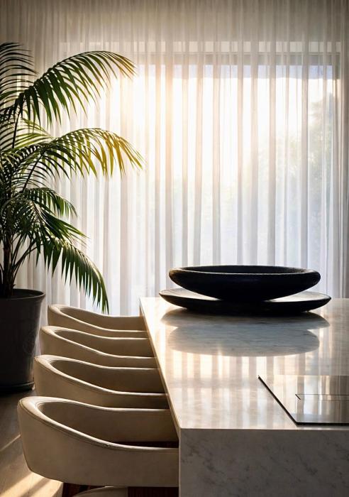 High Tree - Macclesfield - Near AZ, Rail & Peaks