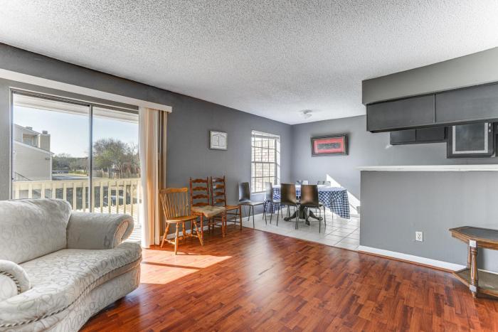 3 Mi to NRG Park and Medical Center Extended Stay