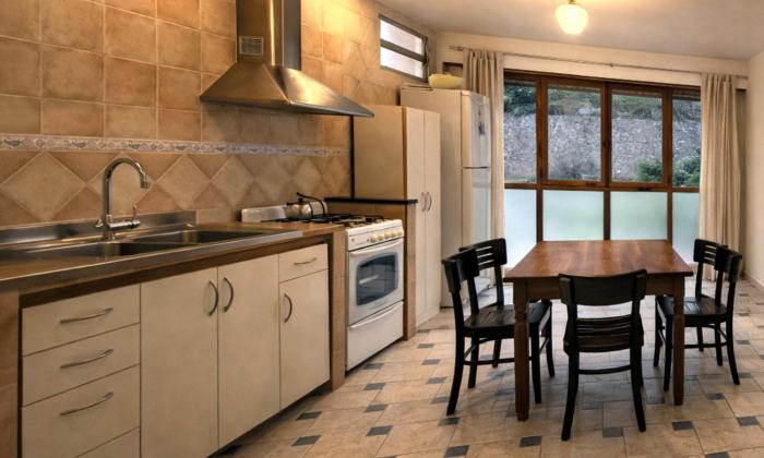 Frente al Mar, Departamento Zona La Perla