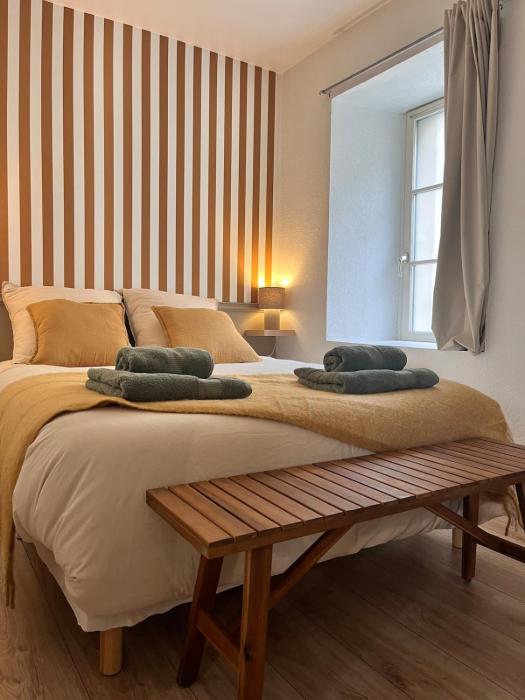 Appartement T3 lumineux - centre-ville dol de Bretagne - parking